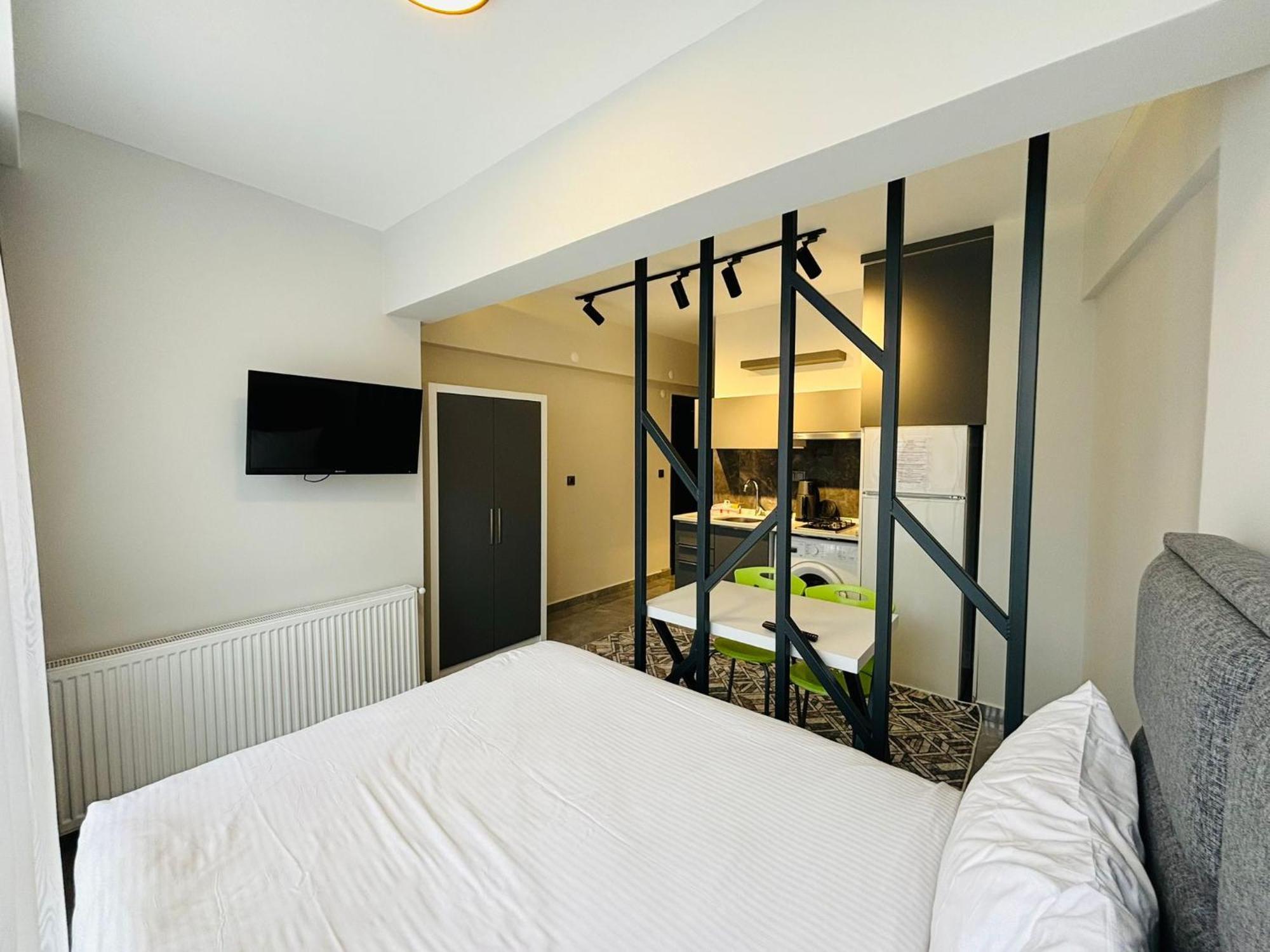 Inci Otel Испарта Екстериор снимка
