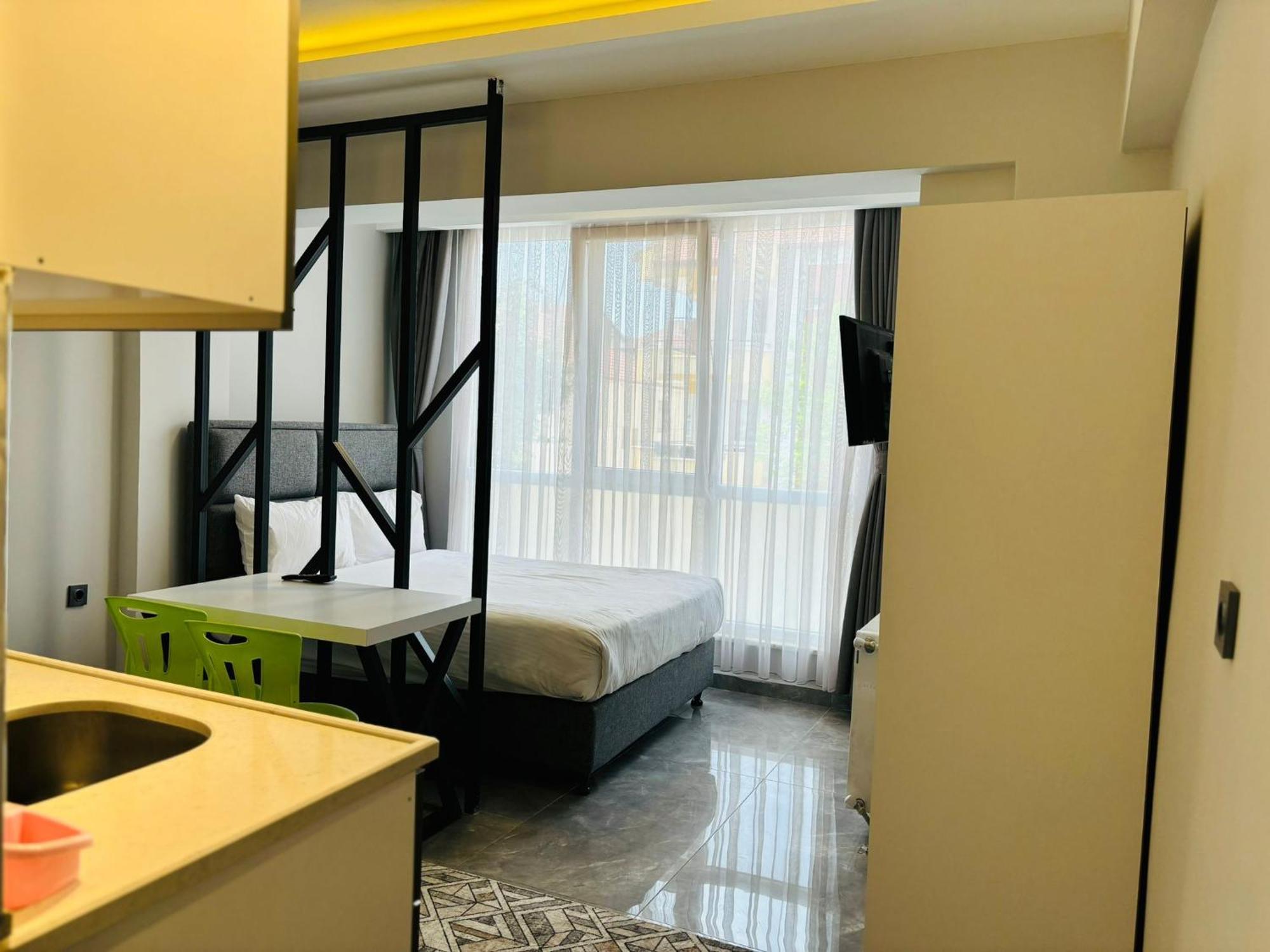 Inci Otel Испарта Екстериор снимка